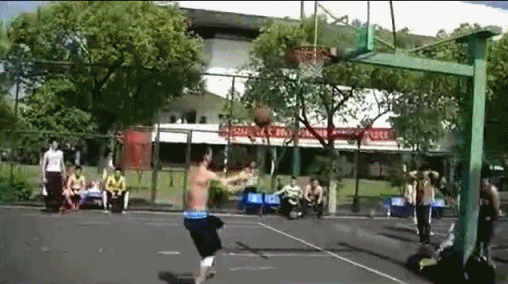 借助线上篮球训练平台在家也能追逐梦想_0